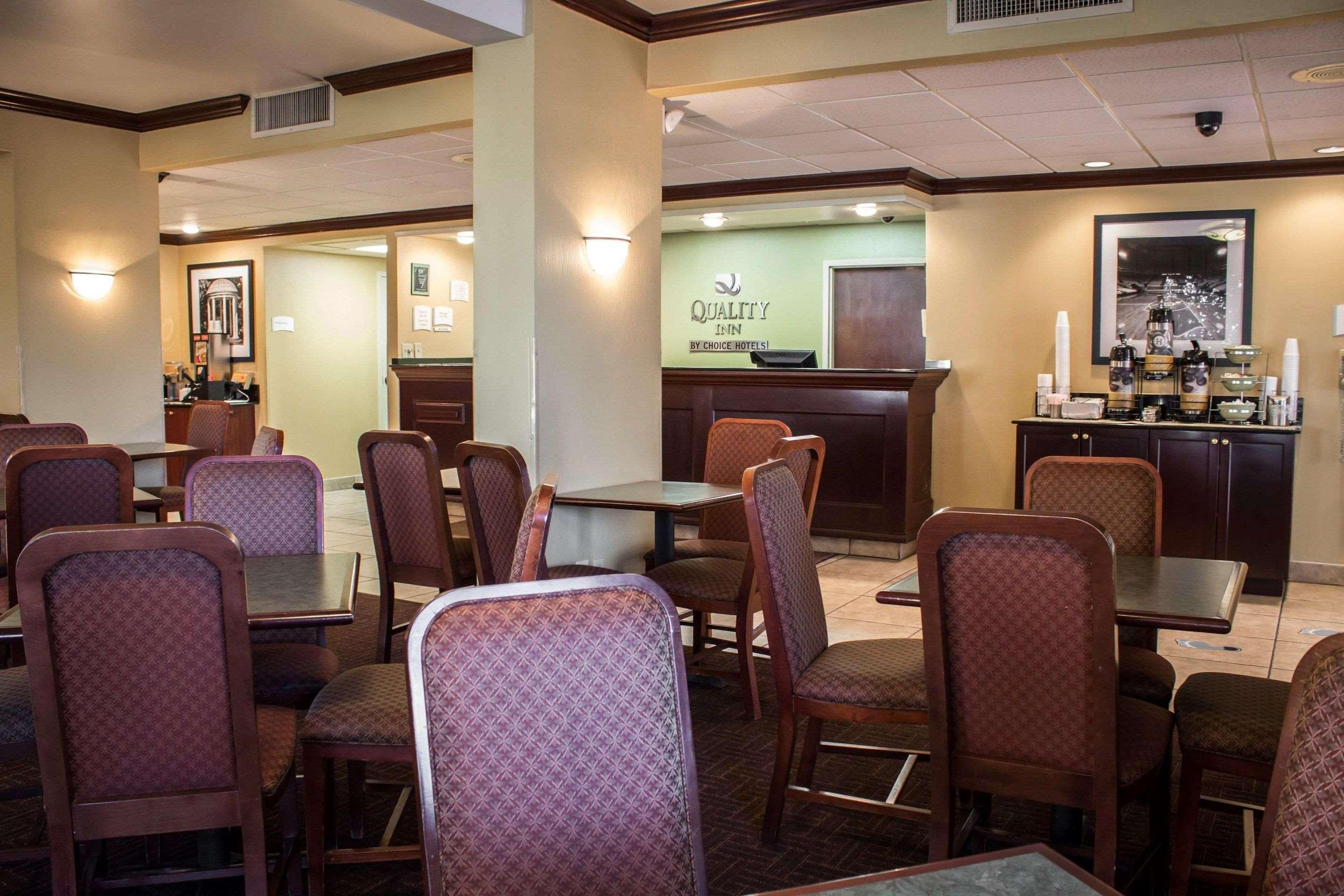 Hampton Inn تشابل هيل المظهر الخارجي الصورة